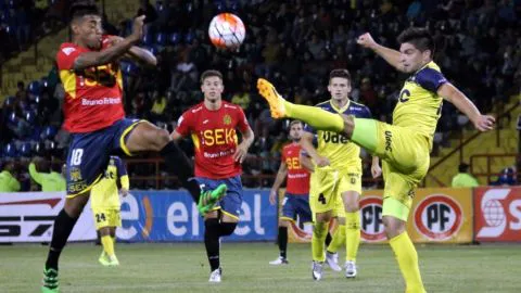 Universidad de Concepción lanza ofertón desde $100 para llegar a Copa Libertadores