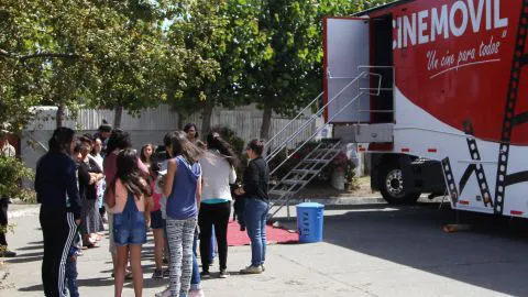 Cine en movimiento lleva el séptimo arte a Hualpén