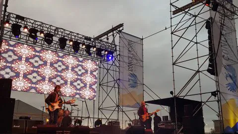 [FOTOS] Los Enanitos Verdes la rompieron en su presentación gratuita en Concepción