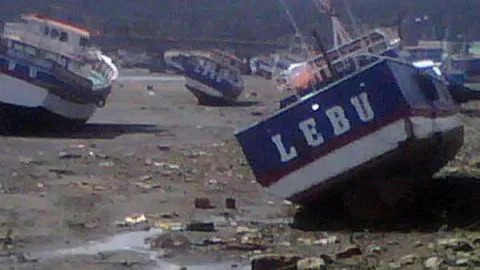 El largo peregrinar de los familiares de víctimas del tsunami en Lebu que culminó con sentencia a su favor