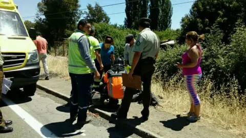 Nuevo accidente vehicular en Ruta de la Madera involucra a un motociclista