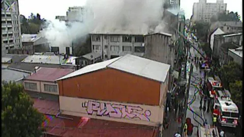 Incendio deja gran cantidad de damnificados