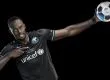 Usain Bolt debutará como futbolista en Old Trafford