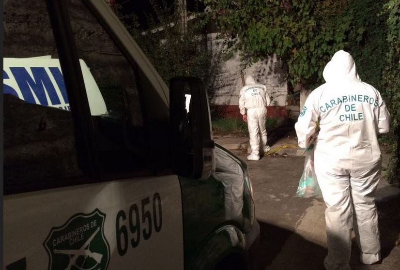 Mujer mata a su conviviente en Tomé: indagan asfixia con un cable