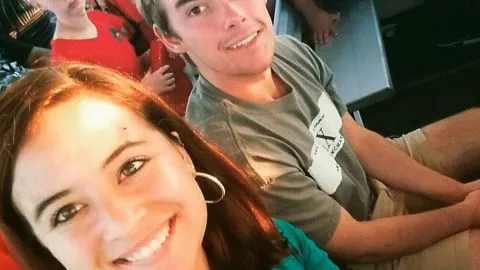 Mujer nacida a partir de donante de esperma inició cruzada para ubicar a sus hermanos
