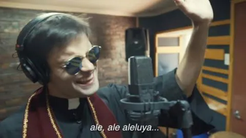[VIDEO] Rap del cura Reynaldo la rompe en internet