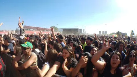 Masiva asistencia de público marcó la primera jornada de Rec Rock en Conce