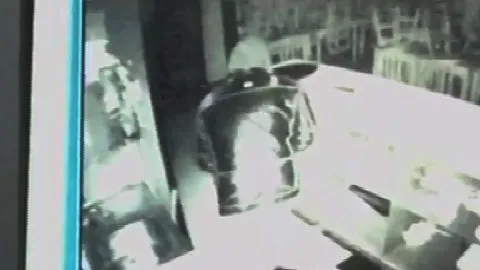 Tres delincuentes asaltan conocido local de parrilladas en Talcahuano