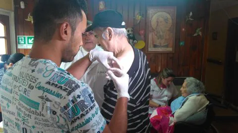 Conoce los lugares donde se pueden vacunar contra la influenza en el Biobío