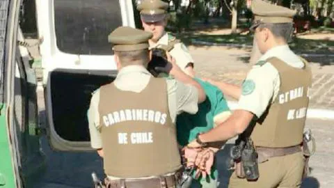 Detienen a ex seleccionado semifinalista de Canadá por intento de robo a local comercial