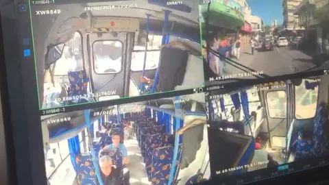 Vídeo muestra lo ocurrido en bus que pasó por paseo peatonal en Concepción