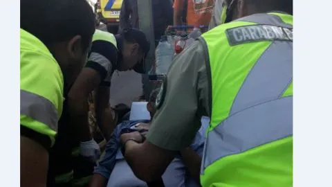 Taxibús ingresó a Paseo Peatonal generando pánico entre transeúntes y comerciantes