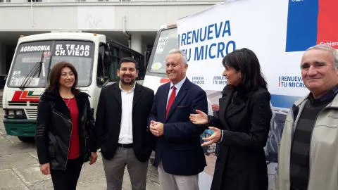Llaman a empresarios a renovar sus buses
