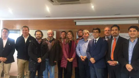 Jefes comunales de emergencia refuerzan vínculo y trabajo conjunto con CGE