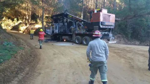 Queman camión en la Provincia de Arauco