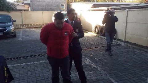 Banda de “Los Parra” detenidos por asaltar a personas tras “marcarlas” en los bancos