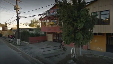 Mujer fallece al interior de conocido restaurante de Lirquén