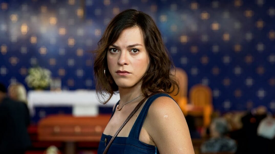La actriz Daniela Vega se querellará por videojuego en el que incitan a matarla