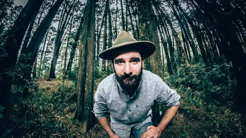 Entrevista | Charly Benavente: “Creo que los movimientos sociales refuerzan nuestra empatía”. 
