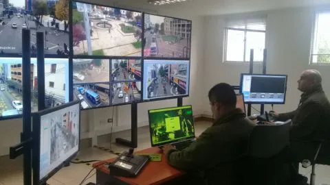 Miles de pitanzas le realizan a Carabineros cada año