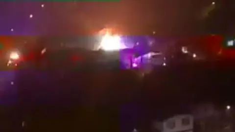Video muestra como incendio consume vivienda en sector Chillancito en Concepción