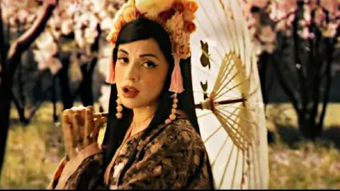 Mon Laferte la rompe en internet con la versión en japonés de “Antes de Ti”