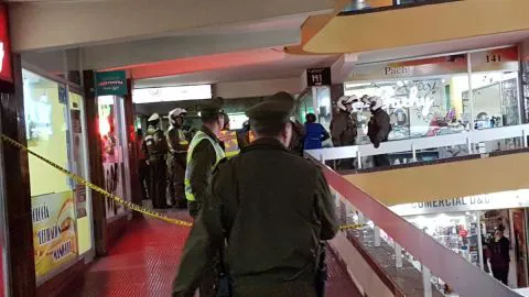 Revelan identidad e historia del pistolero que intentó matar a su esposa en la Galería Caracol