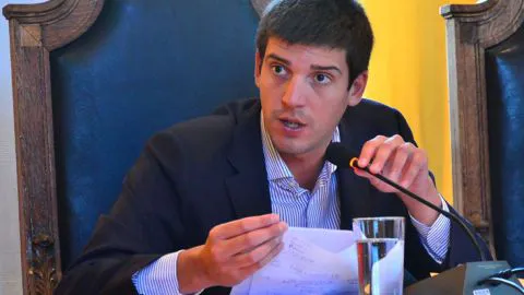 Joaquín Eguiluz será director regional del Fosis y Leonidas Romero lo hace pedazos