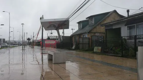 Lluvia y viento provocan serios problemas en el Gran Concepción