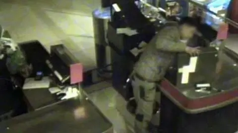 [VIDEO] Así se concretó el descontrolado robo en el Kamadi de Los Carrera