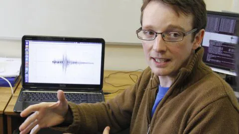 Doctor en sismología dictará charla sobre la predicción de los terremotos