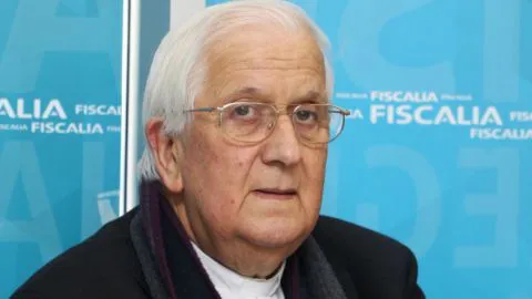 Crisis en la Iglesia: Papa acepta renuncia de Alejandro Goic