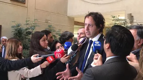 Diputado del Biobío busca que pagues por ver pornografía en la web