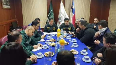 Funcionarios de Gendarmería dan ultimátum a Ministerio de Justicia