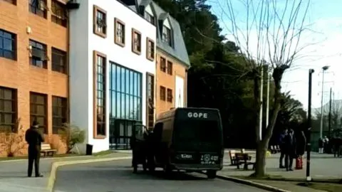 Evacuan Colegio Concepción de San Pedro por artefacto sospechoso