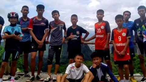 Encuentran a los 12 niños que estaban perdidos en Tailandia hace más de una semana
