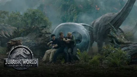 Taquilla Mundial: Jurassic World se mantiene en cartelera con éxito en ventas