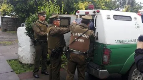 Horrible crimen: tomecino muere al recibir puñalada en la puerta de su casa