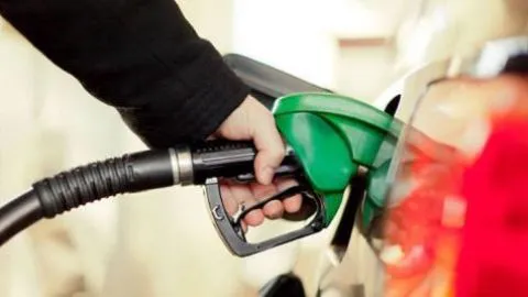 Precio de los combustibles vuelve a subir este jueves