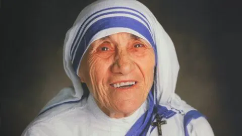 Presunto tráfico de bebés pone bajo investigación a los centros de la madre Teresa