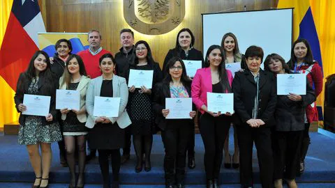 Avanzando a la inclusión: Vecinos penquistas fueron capacitados en braille y lenguaje de Señas