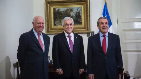 Presidente Piñera se reúne con ex mandatarios en antesala del fallo de La Haya