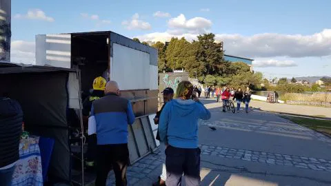 Universidad San Sebastián: Explosión en carro de comida deja una persona herida