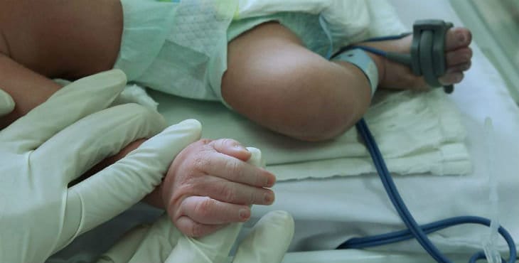 Padres mataron a golpes a su bebé de 3 meses de vida: Fueron declarados culpables de parricidio