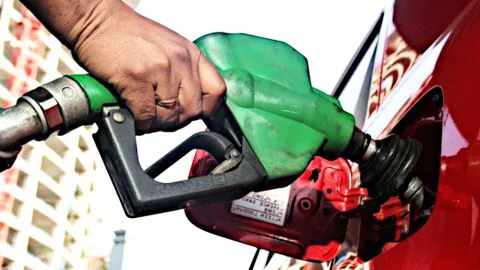 IPC de abril al alza y combustibles subirían hasta $36 por litro: “podríamos tener aumentos adicionales”