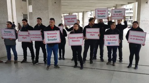 Gremio de máquinas de juegos busca que senador Navarro aclare graves acusaciones