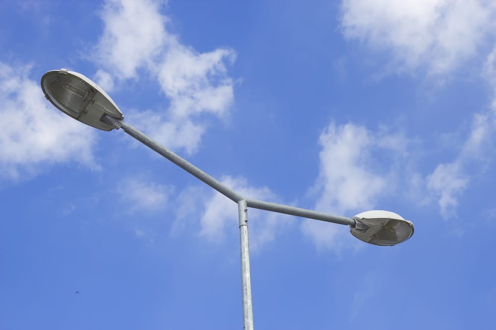 Municipio de Concepción aplazó por segunda vez adjudicación del proyecto para cambiar luminaria pública
