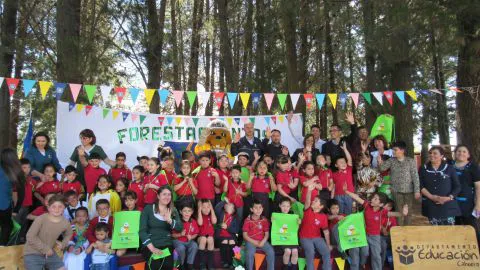 Niños de Charrúa previenen los incendios forestales con cuentos educativos