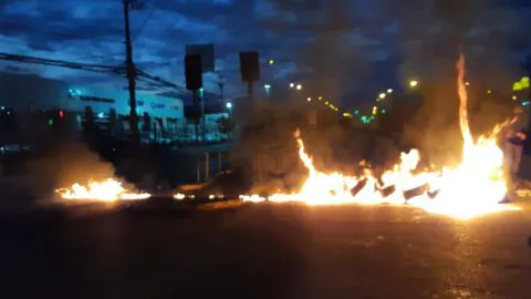 Barricadas se registran en Concepción esta mañana