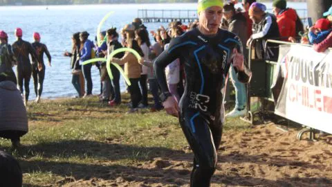 Triatleta francés se quedó con el Toughman Half Series de Quillón